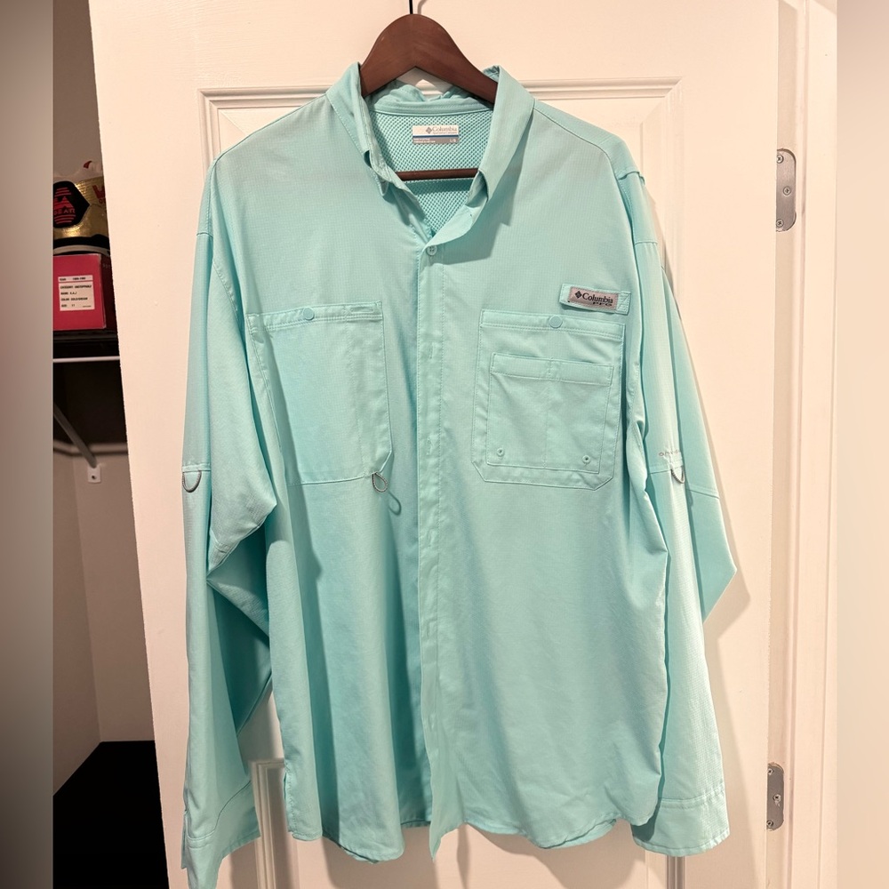 Columbia PFG Button down